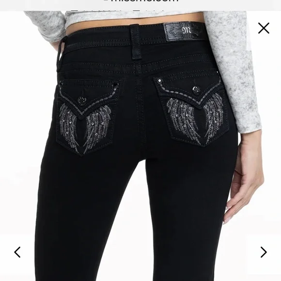 Miss Me -“Angel Wing” black mid-rise bootcut jeans… size 32x32 - Picture 2 of 4